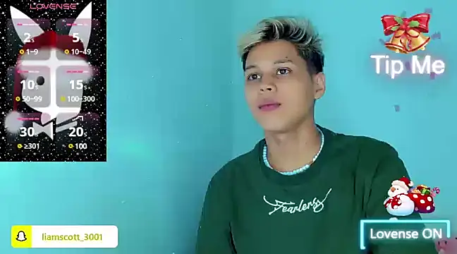 Snapshot of Liamscott_ chatting on December 2024 05:03:01 AM Liamscott online show from December 2024 05:03:01 AM