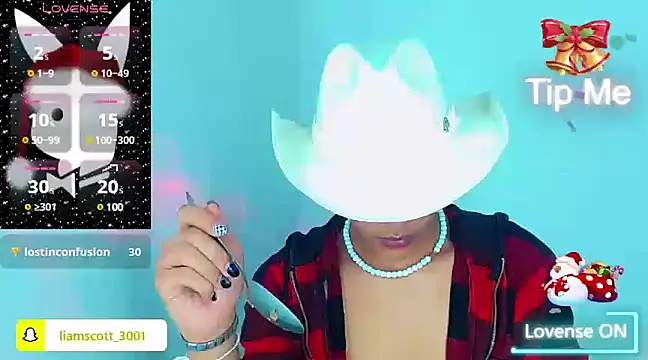 Snapshot of Liamscott_ chatting on December 2024 02:33:01 AM Liamscott online show from December 2024 02:33:01 AM