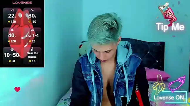 Snapshot of Liamscott_ chatting on January 2025 04:23:02 AM Liamscott online show from January 2025 04:23:02 AM