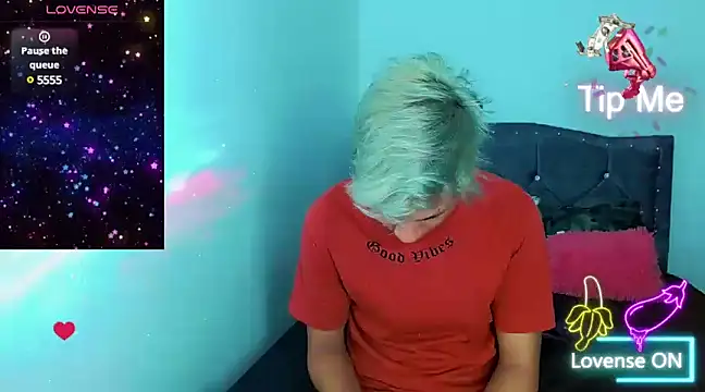 Snapshot of Liamscott_ chatting on January 2025 02:20:02 AM Liamscott online show from January 2025 02:20:02 AM