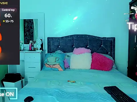 Snapshot of Liamscott_ chatting on March 2025 02:28:02 AM Liamscott online show from March 2025 02:28:02 AM