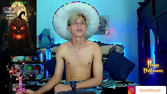 Snapshot of Liamscott_ chatting on October 2025 08:10:01 PM Liamscott online show from October 2025 08:10:01 PM