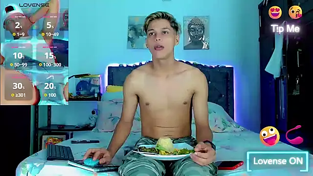 Snapshot of Liamscott_ chatting on November 2025 08:54:02 PM Liamscott online show from November 2025 08:54:02 PM