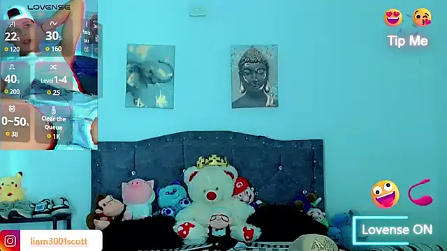 Snapshot of Liamscott_ chatting on November 2025 07:05:02 PM Liamscott online show from November 2025 07:05:02 PM