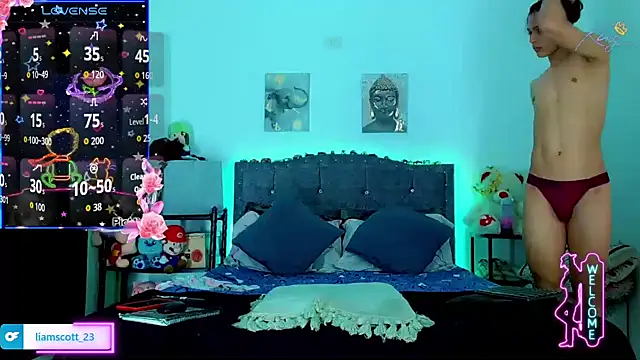 Liamscott  online show from January 2026 09:35:02 PM