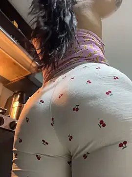 JulianaCastillo online show from March 2026 09:35:01 AM