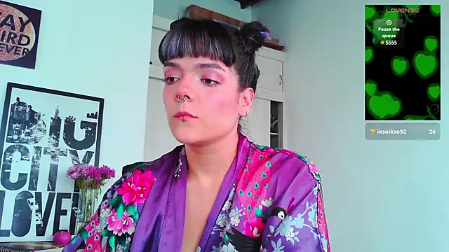 purple em69 online show from February 2025 07:38:02 PM