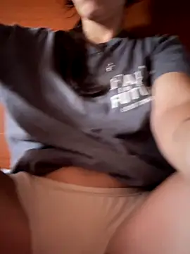 Snapshot of rossana99_ chatting on September 2025 10:20:01 AM rossana99 online show from September 2025 10:20:01 AM