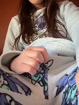 Snapshot of rossana99_ chatting on November 2025 11:21:01 AM rossana99 online show from November 2025 11:21:01 AM