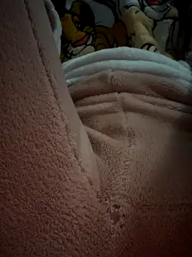 Snapshot of rossana99_ chatting on November 2025 02:37:02 PM rossana99 online show from November 2025 02:37:02 PM