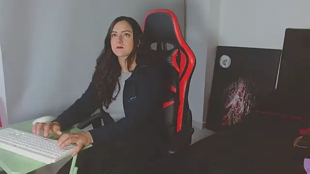 Snapshot of Noamartin_ chatting on March 2026 12:26:02 AM Noamartin online show from March 2026 12:26:02 AM