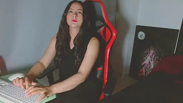 Snapshot of Noamartin_ chatting on March 2026 01:55:02 AM Noamartin online show from March 2026 01:55:02 AM