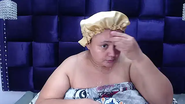 CrushOnMe  online show from September 2025 03:39:02 AM