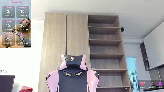 Megan Ros online show from February 2025 06:43:02 AM