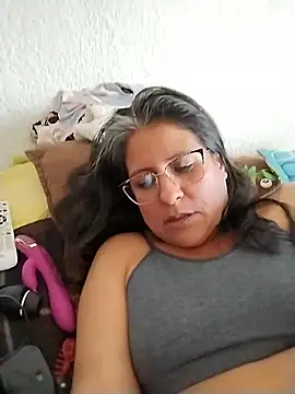 LucifernandaSw online show from January 2025 03:47:01 PM