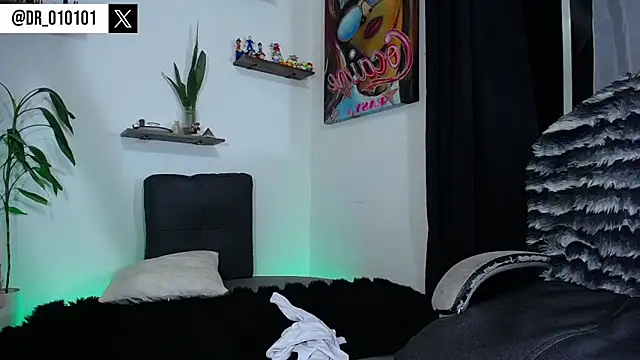 HillAndJack333 online show from September 2025 11:32:02 PM