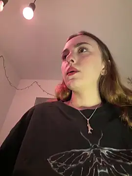 Snapshot of hotAssHell_ chatting on January 2025 02:05:01 PM hotAssHell online show from January 2025 02:05:01 PM