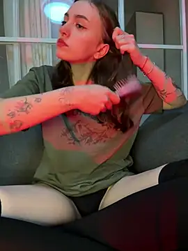 Snapshot of hotAssHell_ chatting on February 2025 09:57:01 PM hotAssHell online show from February 2025 09:57:01 PM