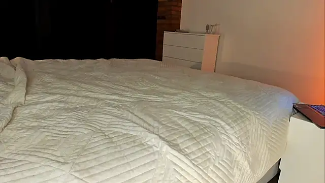 Rachel Rey online show from March 2026 06:24:02 PM