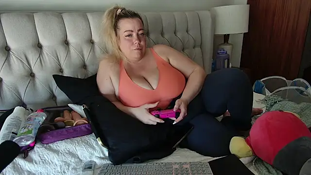 Beauty4AGent online show from March 2025 06:50:01 PM