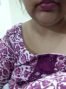  Redwine  online show from February 2025 08:41:01 PM