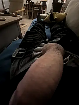 Snapshot of MarkBigDick35 chatting on December 2024 08:05:02 PM MarkBigDick35 online show from December 2024 08:05:02 PM