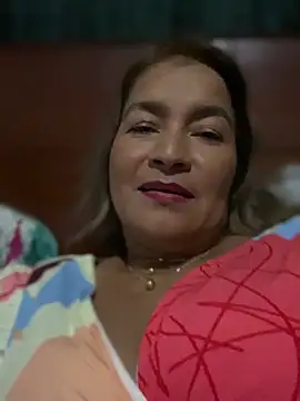 Snapshot of Jlo_69 chatting on December 2024 10:22:01 PM Jlo 69 online show from December 2024 10:22:01 PM