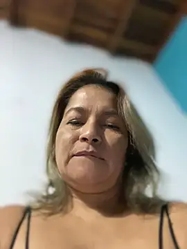 Snapshot of Jlo_69 chatting on February 2025 12:19:02 AM Jlo 69 online show from February 2025 12:19:02 AM