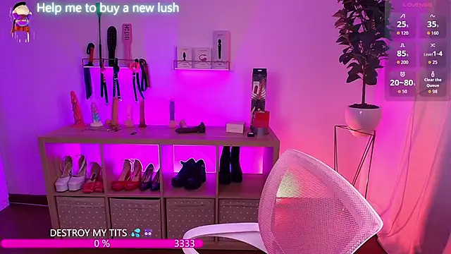 Snapshot of catha_cat chatting on April 2026 05:14:02 PM catha cat online show from April 2026 05:14:02 PM