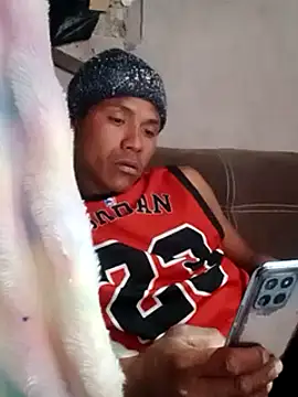 Moreno1813 online show from March 2025 05:22:02 AM