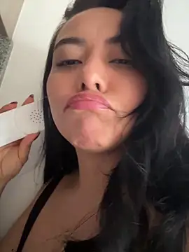 PetitLumiere online show from February 2025 08:58:01 PM