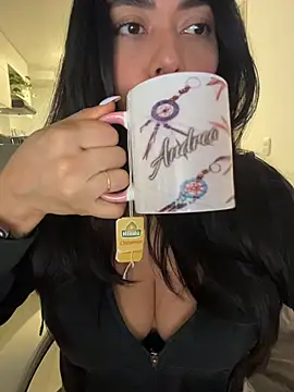 Snapshot of PetitLumiere chatting on March 2026 04:05:02 AM PetitLumiere online show from March 2026 04:05:02 AM