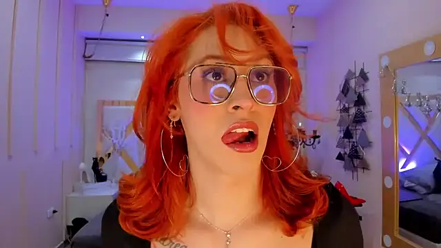 Snapshot of Juliana_Saenzz chatting on February 2025 12:03:02 PM Juliana Saenzz online show from February 2025 12:03:02 PM