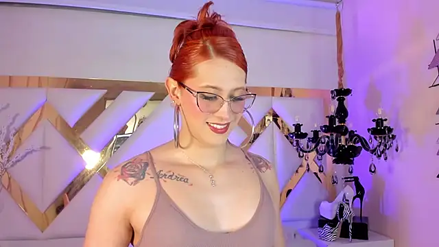 Snapshot of Juliana_Saenzz chatting on February 2025 12:55:02 PM Juliana Saenzz online show from February 2025 12:55:02 PM