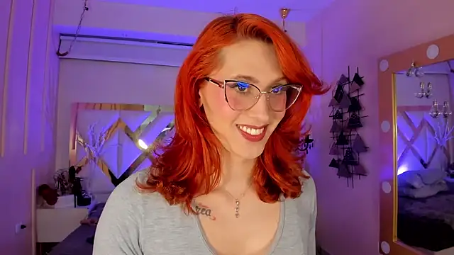 Snapshot of Juliana_Saenzz chatting on March 2025 12:16:01 PM Juliana Saenzz online show from March 2025 12:16:01 PM