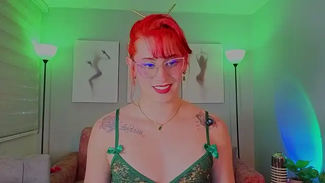 Snapshot of Juliana_Saenzz chatting on March 2026 10:35:02 PM Juliana Saenzz online show from March 2026 10:35:02 PM
