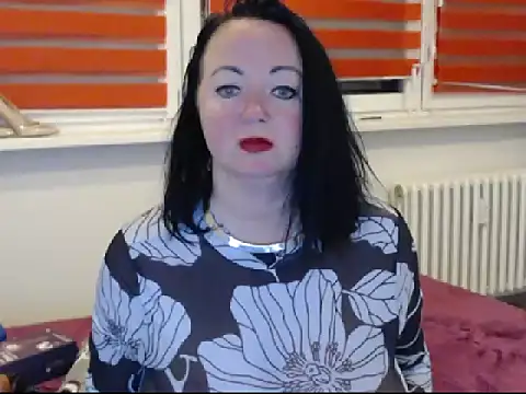 Snapshot of Alexie33 chatting on February 2025 05:27:01 PM Alexie33 online show from February 2025 05:27:01 PM