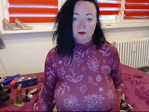 Snapshot of Alexie33 chatting on February 2025 11:20:01 AM Alexie33 online show from February 2025 11:20:01 AM