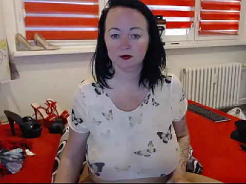 Snapshot of Alexie33 chatting on February 2025 02:30:01 PM Alexie33 online show from February 2025 02:30:01 PM