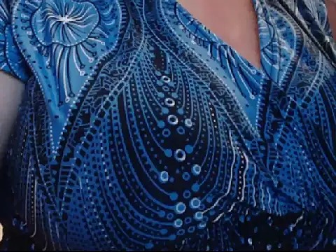 Snapshot of Alexie33 chatting on March 2025 10:28:02 AM Alexie33 online show from March 2025 10:28:02 AM