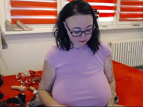 Snapshot of Alexie33 chatting on March 2025 03:35:01 PM Alexie33 online show from March 2025 03:35:01 PM