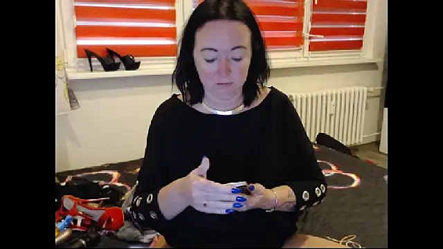 Snapshot of Alexie33 chatting on October 2025 09:26:02 AM Alexie33 online show from October 2025 09:26:02 AM