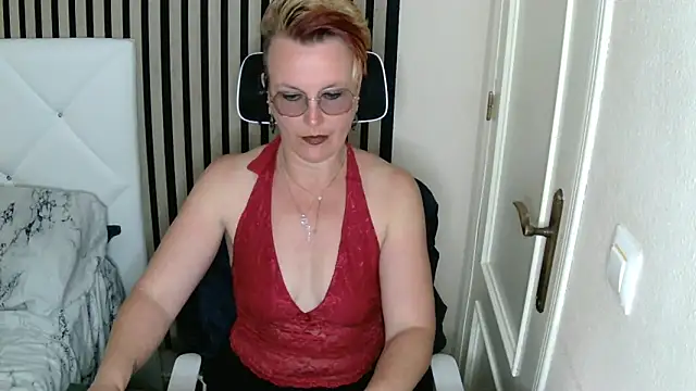 xxNoeliaxx online show from March 2025 07:42:02 AM