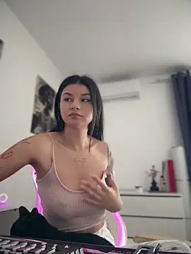 Simply the best online show from April 2026 01:41:01 PM