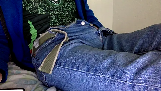 Snapshot of molozeb chatting on April 2026 07:46:02 AM molozeb online show from April 2026 07:46:02 AM