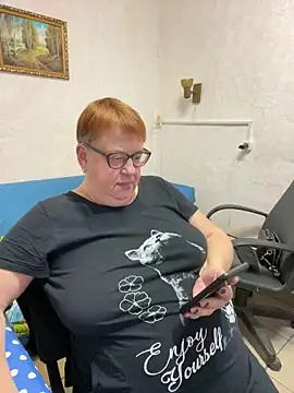 Klio5678 online show from November 2025 08:14:01 PM