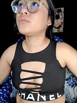 Snapshot of Janna_mnt chatting on January 2025 06:26:01 AM Janna mnt online show from January 2025 06:26:01 AM