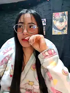 Snapshot of Janna_mnt chatting on January 2025 04:21:01 AM Janna mnt online show from January 2025 04:21:01 AM