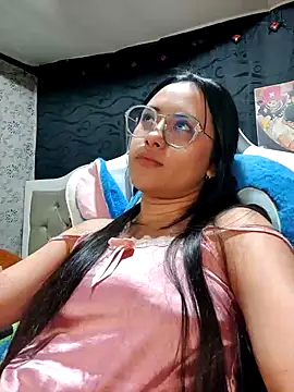 Snapshot of Janna_mnt chatting on February 2025 10:37:02 AM Janna mnt online show from February 2025 10:37:02 AM