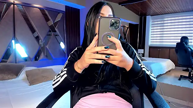 carina rossi online show from February 2025 12:39:02 PM